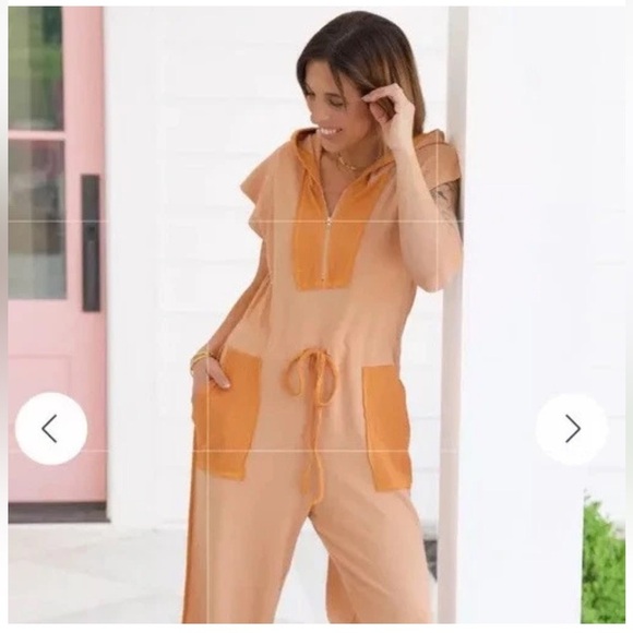 POL NWT Women's Tan/Orange Jumpsuit with Hood for casual wear size M - Picture 8 of 9